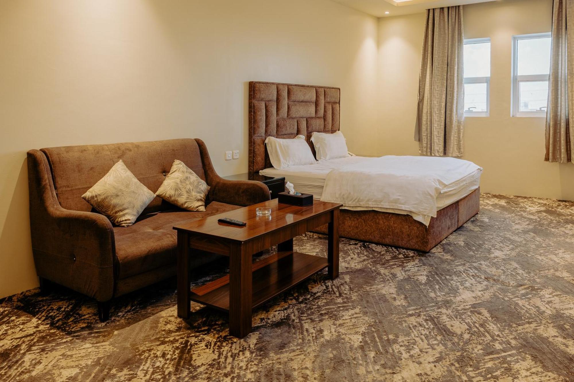 Radiha Hotel Suites Al Hawiyah Esterno foto