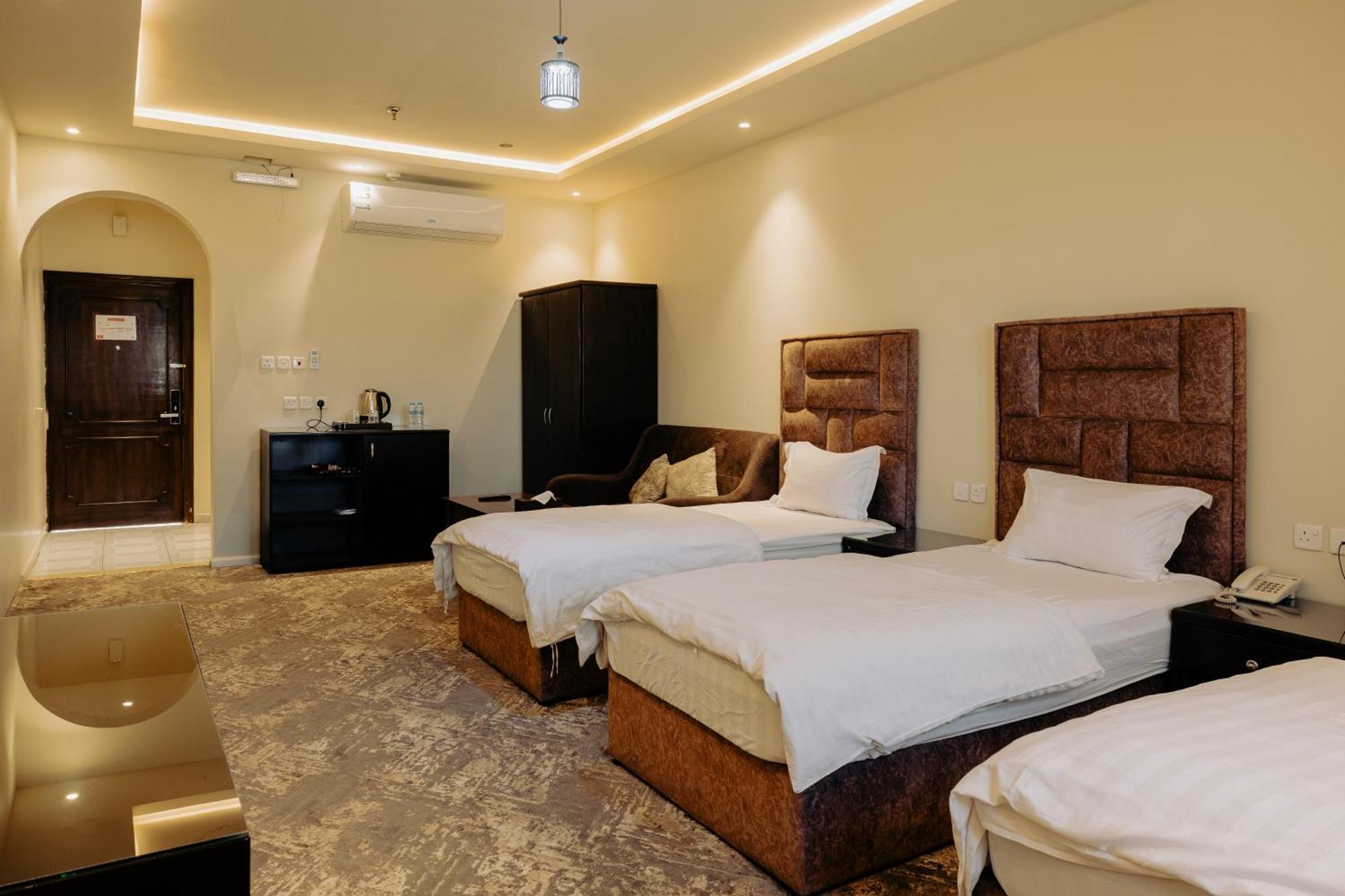 Radiha Hotel Suites Al Hawiyah Esterno foto